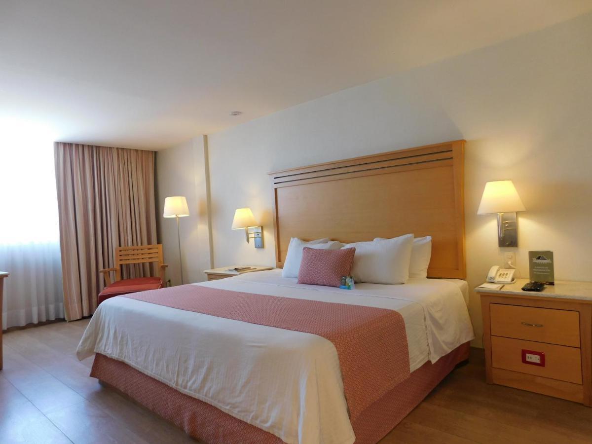 Palacio Azteca Hotel
